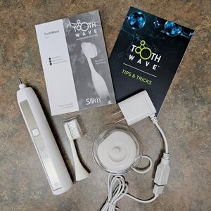 Silk'n Toothwave electric toothbrush.